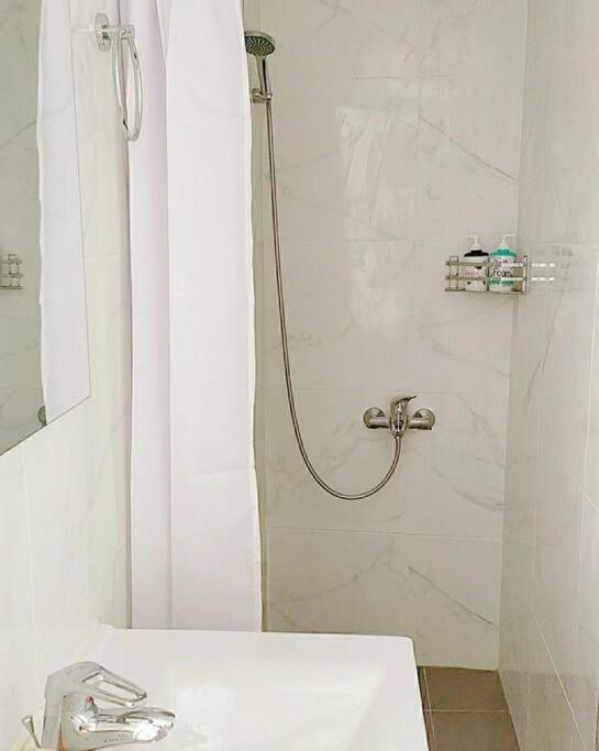 Sunny Two-Bedroom Apartment Next To Panathenaic Stadium Εξωτερικό φωτογραφία